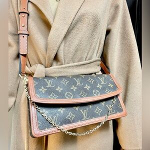 Louis Vuitton Black and Brown Shoulder Bag